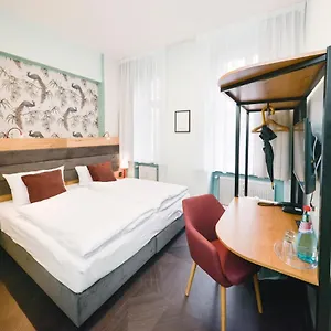 Hotel Amc - Schoeneberg ***